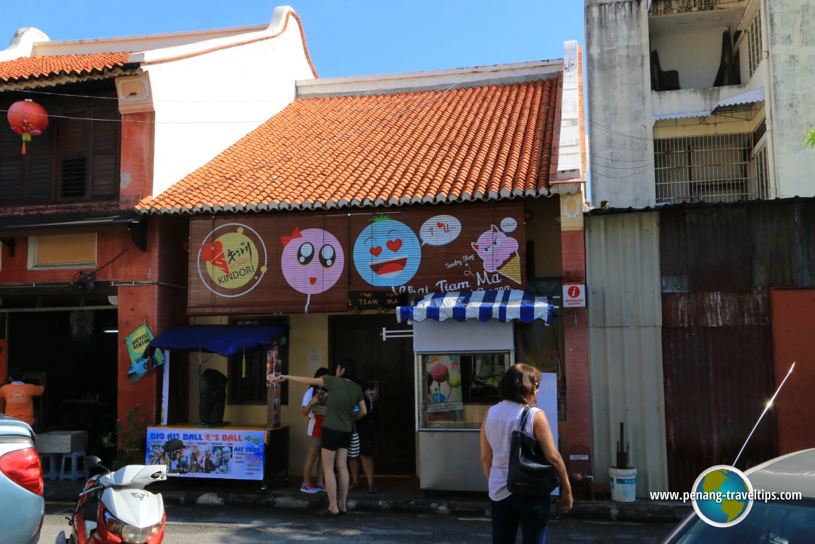 Detail di Armenian Street Souvenir Stalls