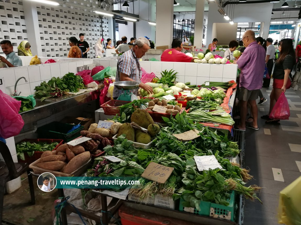 Pemandangan di Chowrasta Market (Lantai Atas)