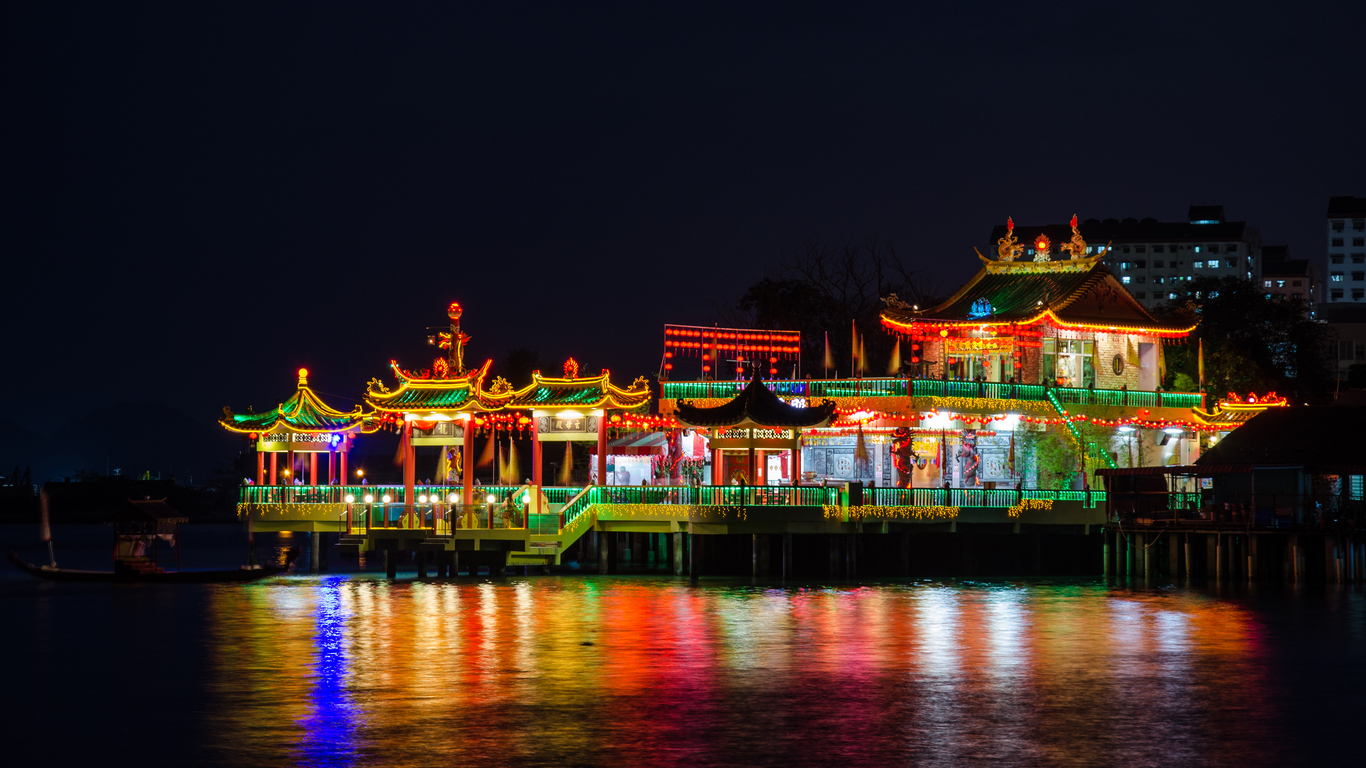 槟城 Weld Quay 以高脚桩立于水上的 Hean Boo Thean 水上浮庙
