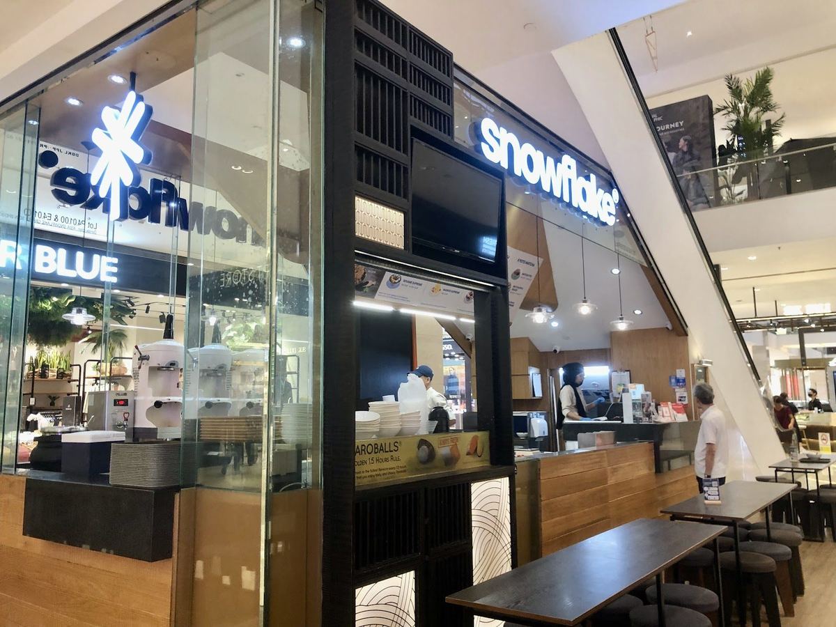 武吉免登 Pavilion Kuala Lumpur 4楼的玻璃门面 Snowflake 甜品亭
