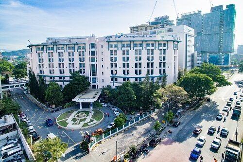 Aerial view of Gleneagles Kuala Lumpur hospital and its front driveway on Jalan Ampang