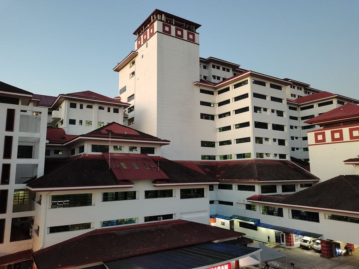Clinical block of Hospital Canselor Tuanku Muhriz UKM (HCTM), Bandar Tun Razak, Kuala Lumpur