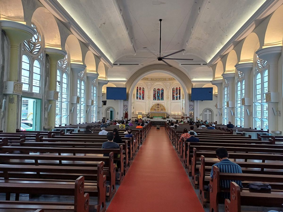 Nave, pews and altar inside the Cathedral of St John the Evangelist, Bukit Nanas, Kuala Lumpur