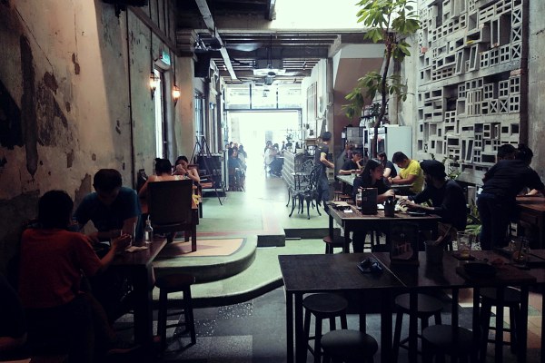 Interior Leaf & Co Cafe