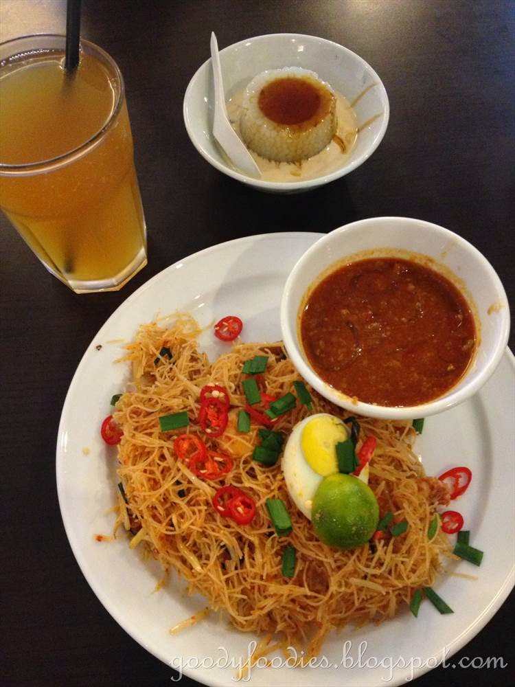 吉隆坡 Jalan Doraisamy 的 Limapulo Baba Can Cook 传统娘惹菜