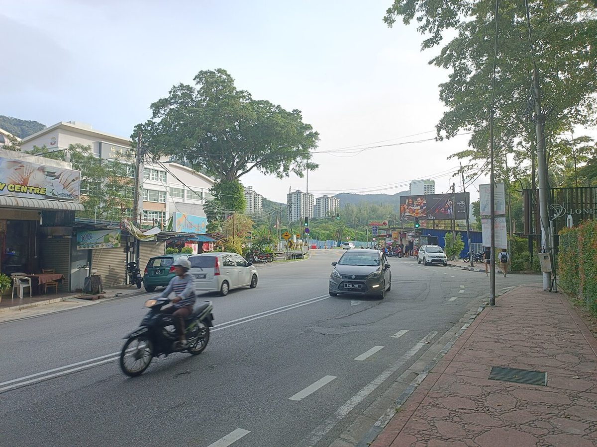 峇都丁宜夜市
