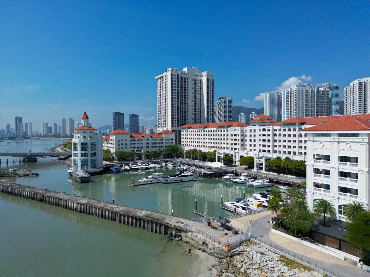 Straits Quay