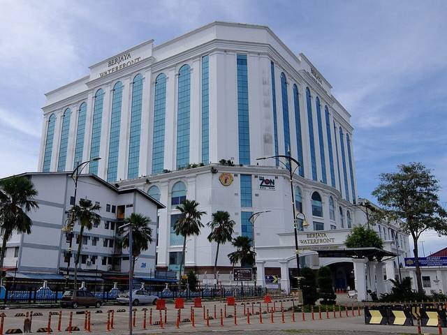 Berjaya Waterfront Hotel