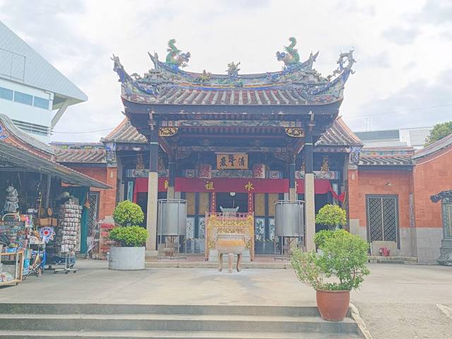 Main shrine hall and courtyard of the Snake Temple, Bayan Lepas, Penang