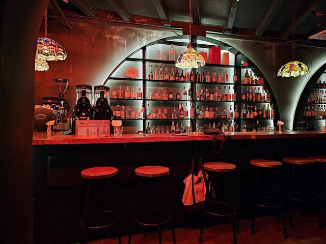Arched back bar and stools at No Bar Here, Jalan Gurdwara, George Town, Penang